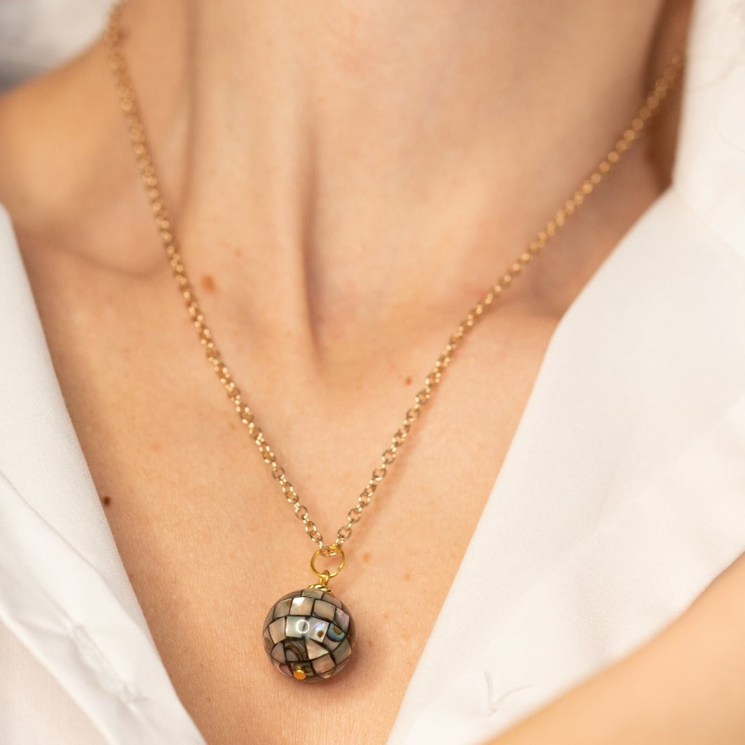 Colier Sfera Abalone